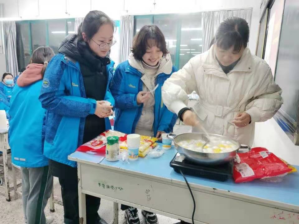 元宵2.jpg 元宵2.jpg